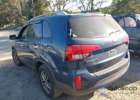 2014 Kia Sorento Lx z USA, uszkodzony, nr VIN 5XYKTCA67EG538426